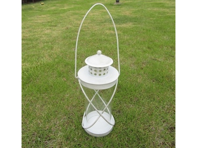 1X White Metal Candle Lantern Wedding Decoration 21.5cm High - Click Image to Close