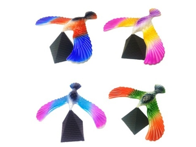 60X Amazing Balancing Eagle Spinning Gravity Birds