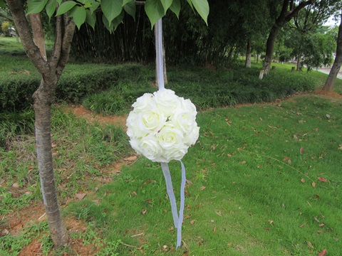 1X HQ Wedding White Rose Bridal Bouquets Posie 23cm Dia. - Click Image to Close