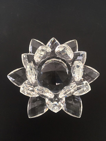 1X Stunning Clear Crystal Lotus Flower Art Deco 10x5.2x4.5cm - Click Image to Close