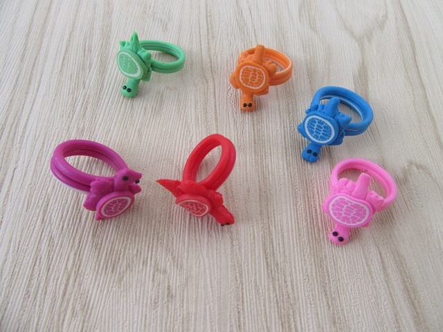 100 New Kid Tortoise Polymer Clay Rings Mixed Color - Click Image to Close