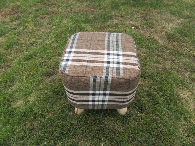 1X Coffee Grid Square Wooden Foot Stool Footrest Padded Seat - Click Image to Close