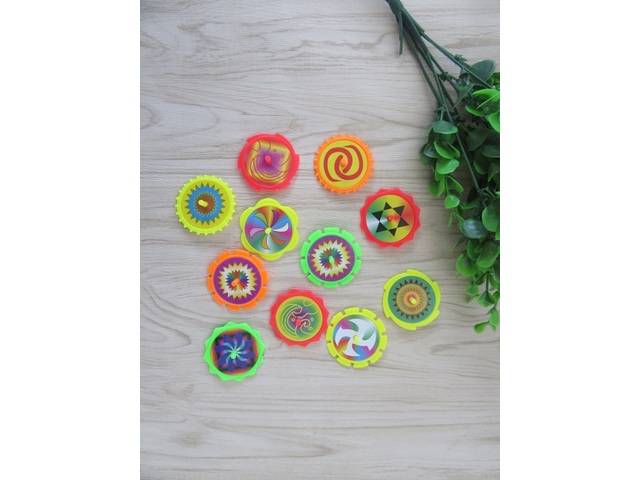 200 New Speed Up Peg-top Spinning Outdoor Toy Assorted