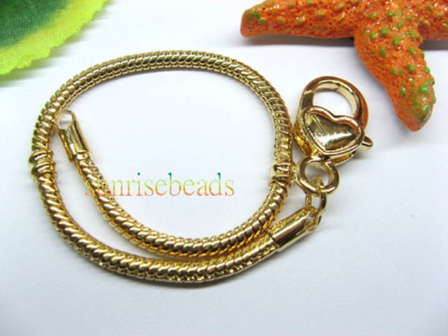 5Pcs Golden Plated Heart Clasp Bracelet Fit European Beads 21cm 5Pcs Golden Plated Heart Clasp Bracelet Fit European Beads 21cm
