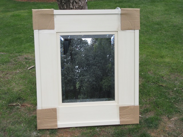 1Pc White Classical Hall Wall Mirror 85x75cm 1Pc White Classical Hall Wall Mirror 85x75cm