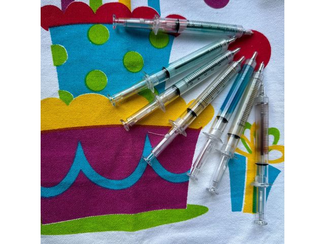 50Pcs Funny Realistic Looking Hypodermic Needle Pens Mixed