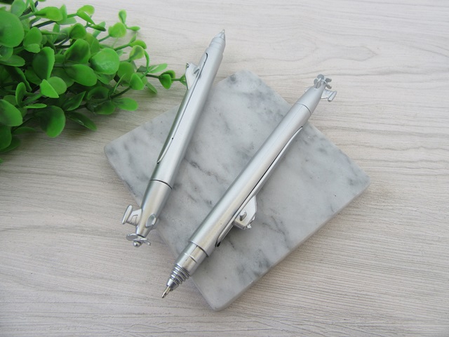 50Pcs Novelty Silver Plane Shape Ballpoint Pen - Click Image to Close