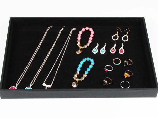 1X Black Leatherette & Velvet Necklace Bracelet Etc Jewelry Case