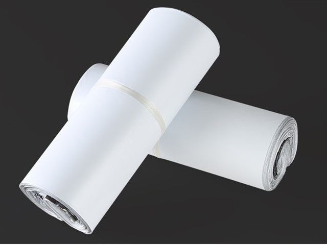 40 White Plastic Mailing Postal Bags 42x28cm