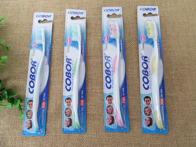 12Pcs Adult Deep Clean Toothbrush Mixed Color E915 - Click Image to Close