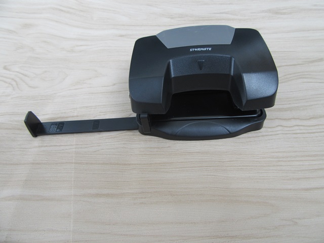1Set Desktop Locher Soft Touch Hole Punch Locher Black 1Set Desktop Locher Soft Touch Hole Punch Locher Black