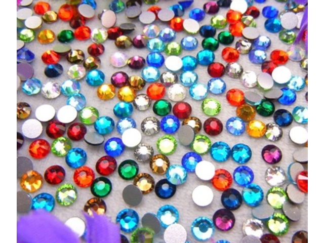 5000 Flat Back Diamonds Rhinestones 4mm Mixed Color