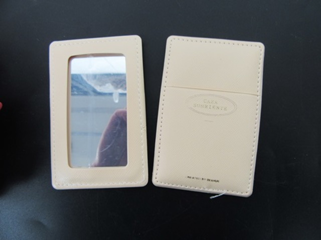 12Pcs Ivory PU Leather Credit Card ID Holder Wallet w/Mirror 12Pcs Ivory PU Leather Credit Card ID Holder Wallet w/Mirror