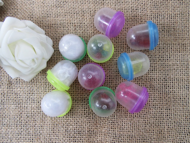 100Pcs Filled Vending Machine Capsule with Pendant/Pouch Mixed