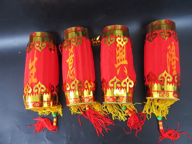 4Pcs Red Decorative Chinese Palace Lanterns Tassels 18cm - Click Image to Close