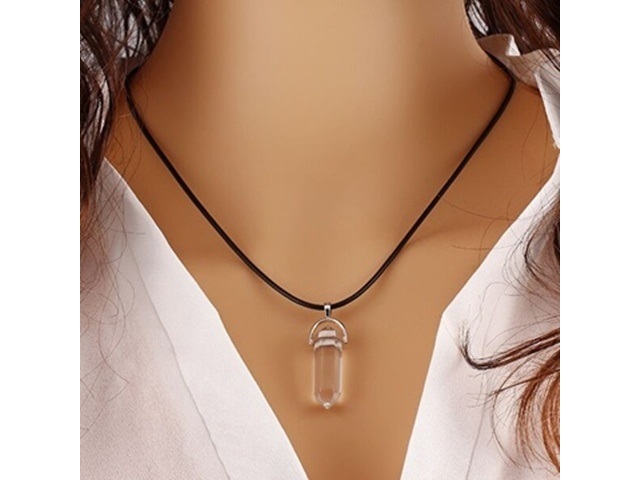 10X Rock Crystal Pendant Hexagon Prism Beads Charms for Necklace - Click Image to Close