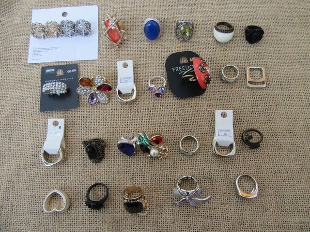 40Pcs New Alloy Metal Rings for Women 18-25mm Assorted 40Pcs New Alloy Metal Rings for Women 18-25mm Assorted