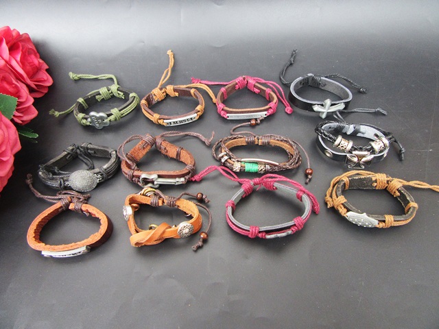 12Pcs Fashion Leather Drawstring Tribe Bracelets Assorted 12Pcs Fashion Leather Drawstring Tribe Bracelets Assorted