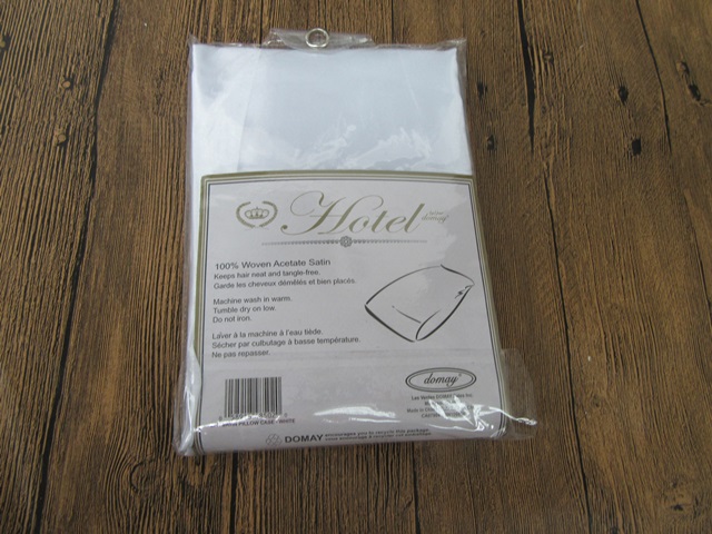 2Pcs White Soft Pillow Cases Comfort Solid Protector 72x54cm