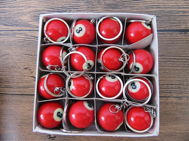 16Pcs Red Billiard Ball 30mm Dia. Key Rings - Click Image to Close