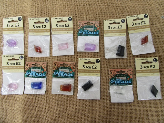 12Pcs Oblong Diamond Tear Large Glass Beads Assorted 12Pcs Oblong Diamond Tear Large Glass Beads Assorted