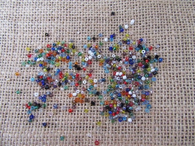 500Grams Round Glass Seed Beads Assorted 2-3mm - Click Image to Close