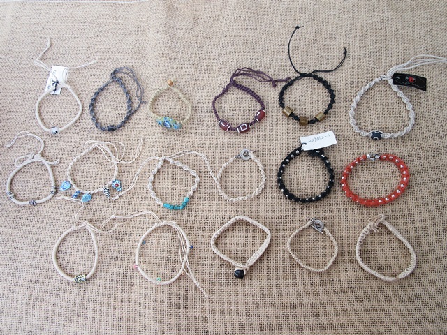 25Pcs Hemp Knitted Bracelets with Beads Charms Assorted 25Pcs Hemp Knitted Bracelets with Beads Charms Assorted