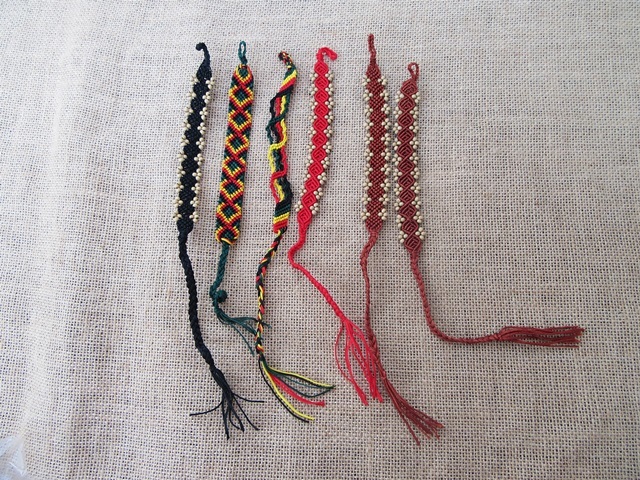 12X Handmade Knitted Unfinished Bracelets with Wooden Beads