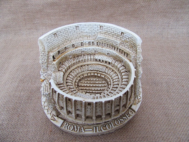 1X Resin Rome Colosseum Model Statue Italian Coliseum Decoration - Click Image to Close