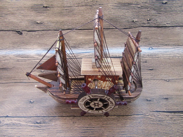 1X Wooden Model Ship Sailing Scale Boat New Decoration Gift - Click Image to Close