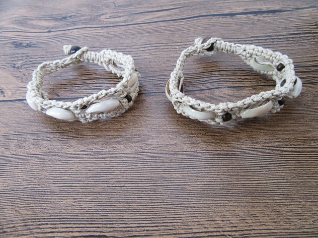 12X Handmade Natural Knitted Bracelets with Shell Beads - Click Image to Close