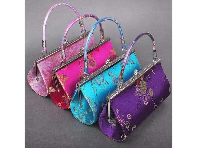 2Pcs Silk Handbag Lady's Clutch Hand Bag Purse Mixed - Click Image to Close