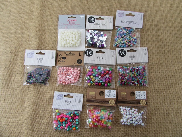 10Packets Plastic Loose Beads Assorted for Crafts Jewellery Maki - Click Image to Close