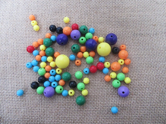 440Grams Round Plastic Loose Beads Assorted 440Grams Round Plastic Loose Beads Assorted