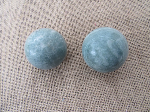2X Green Jade Ball Massage Healing Ball Sphere Collectibles 50mm - Click Image to Close
