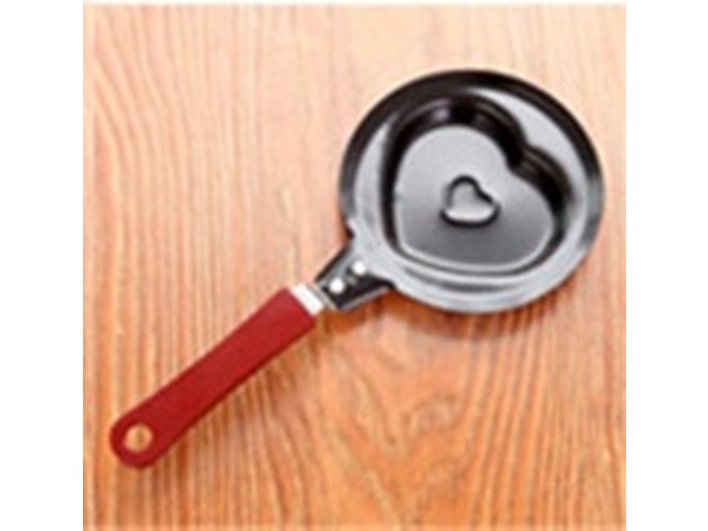 2Pcs Heart Shape Egg Fryer Skillet Fry Frying Pan Molds