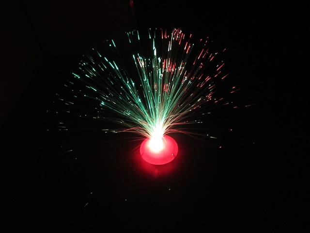 16X LED Fibre Optic Fountain Night Light Lamp Party Decoration - Click Image to Close