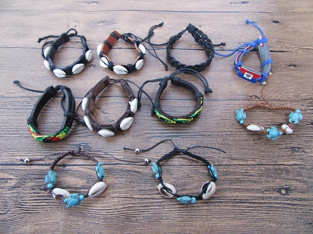 14Pcs Knitted Drawstring Bracelets with Sea Shell Beads