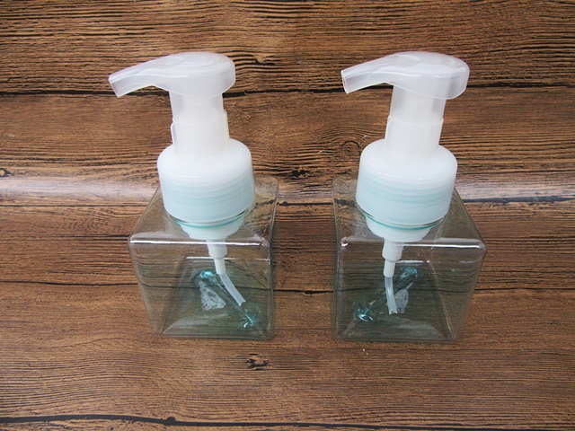 6Pcs Blue Comestic Shampoo Lotion Refill Press Bottle 250ml - Click Image to Close