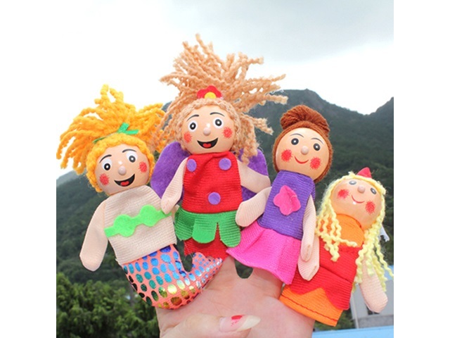 4Pcs Mermaid Finger Puppet Dolls Assorted