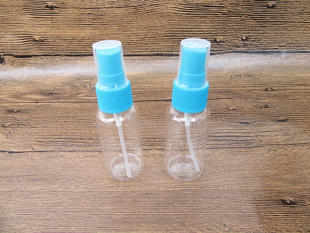 12Pcs Transparent Barber Comestic Spray Bottle 30ml Blue Lid - Click Image to Close