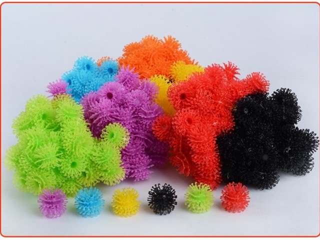 400Pcs Handmade DIY Thorn Ball Puffer Ball Craft Educational Toy