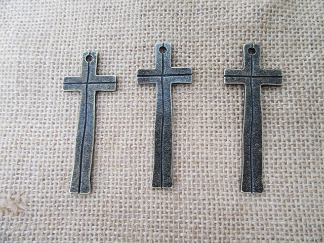 30Pcs New Alloy Bronze Cross Beads Charms Pendants - Click Image to Close