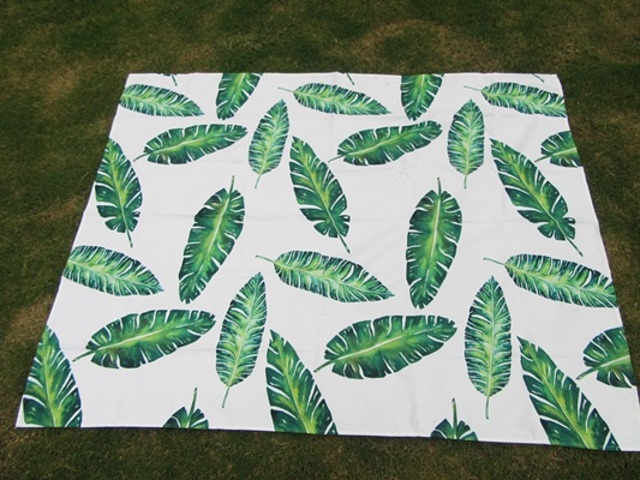 1X New 142x175cm Hemp Leaf Table Cloth Garden Style 1X New 142x175cm Hemp Leaf Table Cloth Garden Style