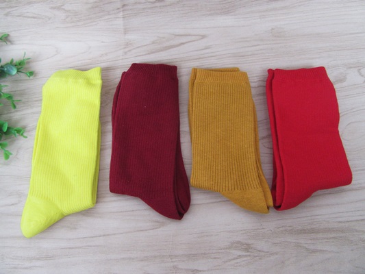 12Pairs Comfortable Sports Cotton Socks Mixed Color - Click Image to Close