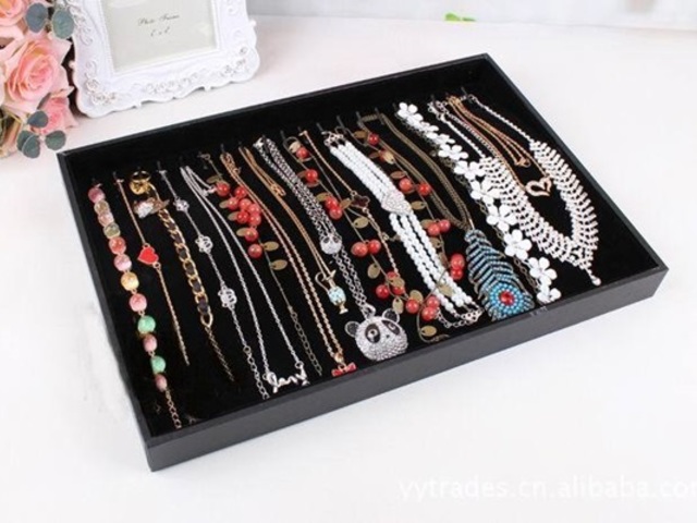 1X New Black Velvet Necklace Display Cases with 18 hooks - Click Image to Close