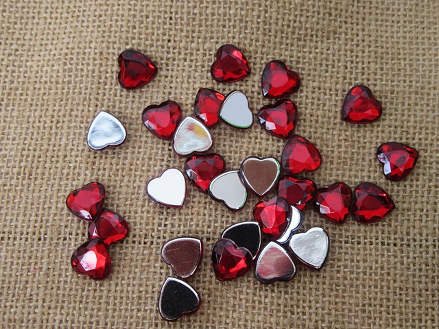3Sheets x 30Pcs Red Heart Flatback Acrylic Gemstones Rhinestones - Click Image to Close