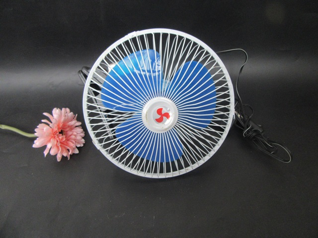1Pc 21cm 12V Car Clip On Oscillating Fan with Cigarette Lighter - Click Image to Close