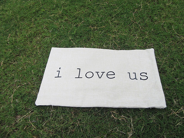 2Pcs I Love Us Words On Linen Hemp Cushion Covers Throw Pillow C