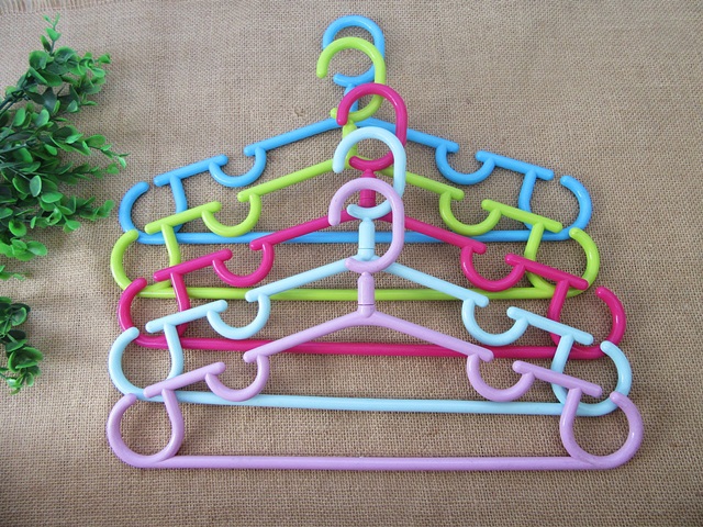 5Pcs New Coat Clothes Closet Hangers 38cm Long - Mixed Color - Click Image to Close